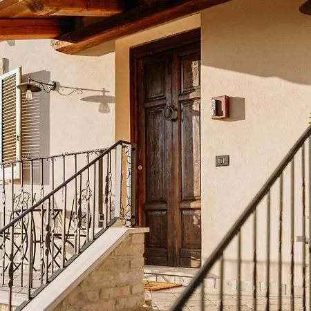 فندق مبيت وإفطار La Casa Delle Api 4*