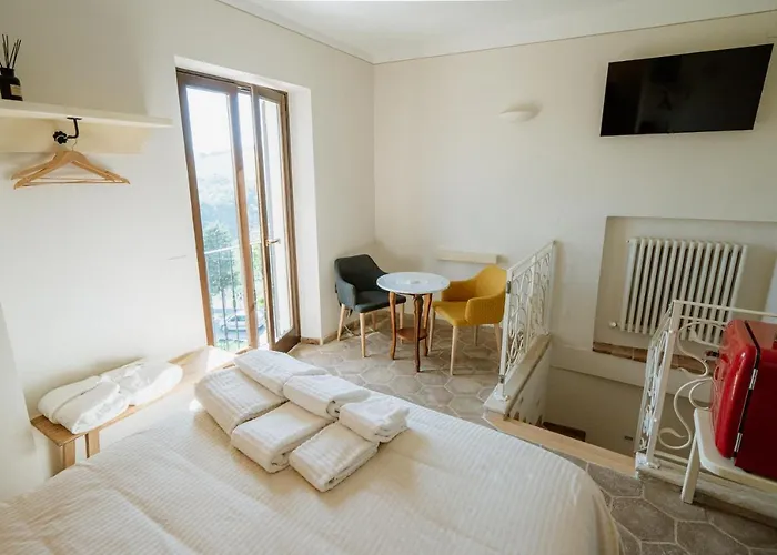 La Casa Delle Api فندق مبيت وإفطار 4*